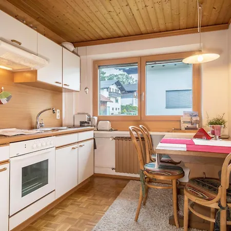 Foersterhaus Obergeschoss Apartment Egg